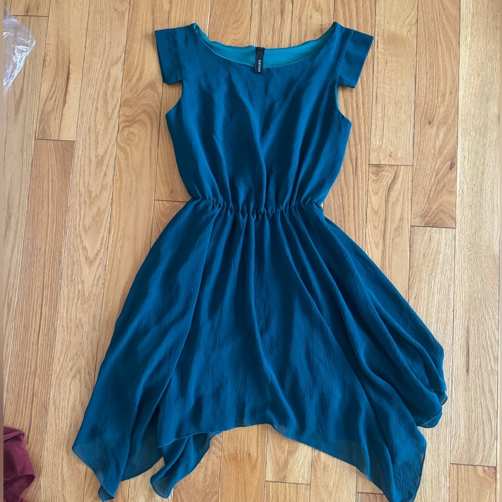 Asymmetrical dress in teal 💚